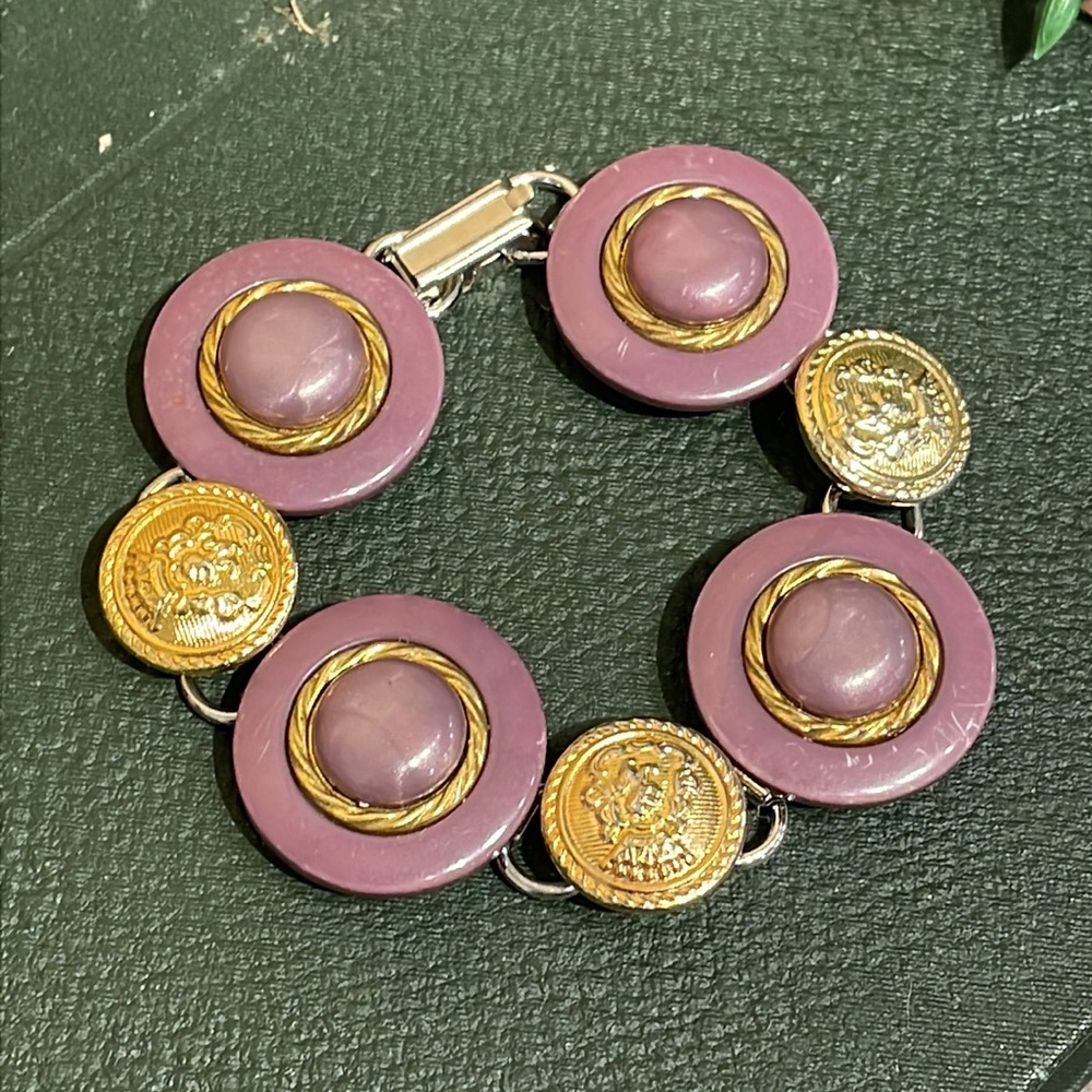 Vintage button bracelet